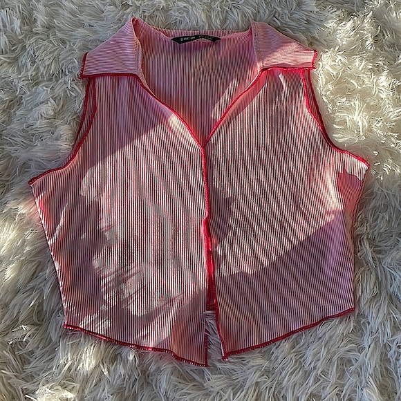 *NEW* Ribbed Collared Crop - Picture 2 of 4